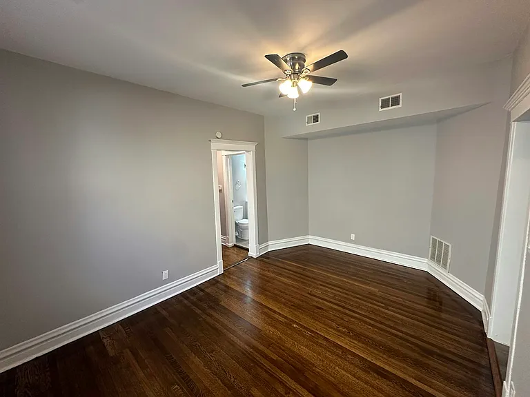 6112 S Ingleside Ave #3N — Photo 9