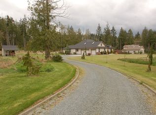 585 S Camano Ridge Rd, Camano Island, WA 98282