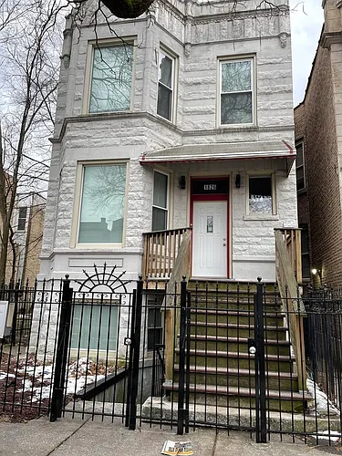 1826 S Hamlin Ave #G Photo 1