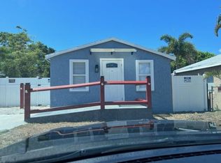 1076 Highview Rd, Lake Worth, FL 33462