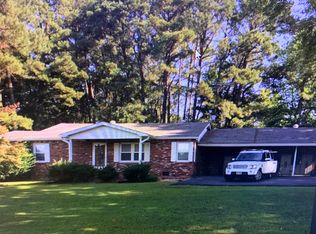 371 Grissom Rd, Martin, TN 38237