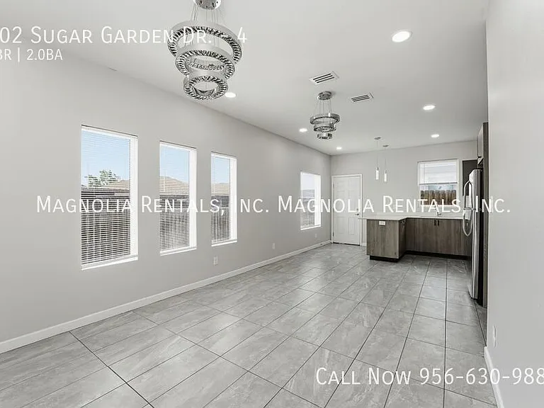 902 Sugar Garden Ave #4 — Photo 2