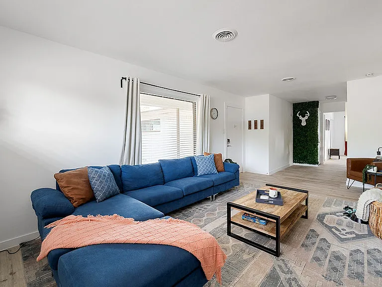631 Sherwood Dr — Photo 12