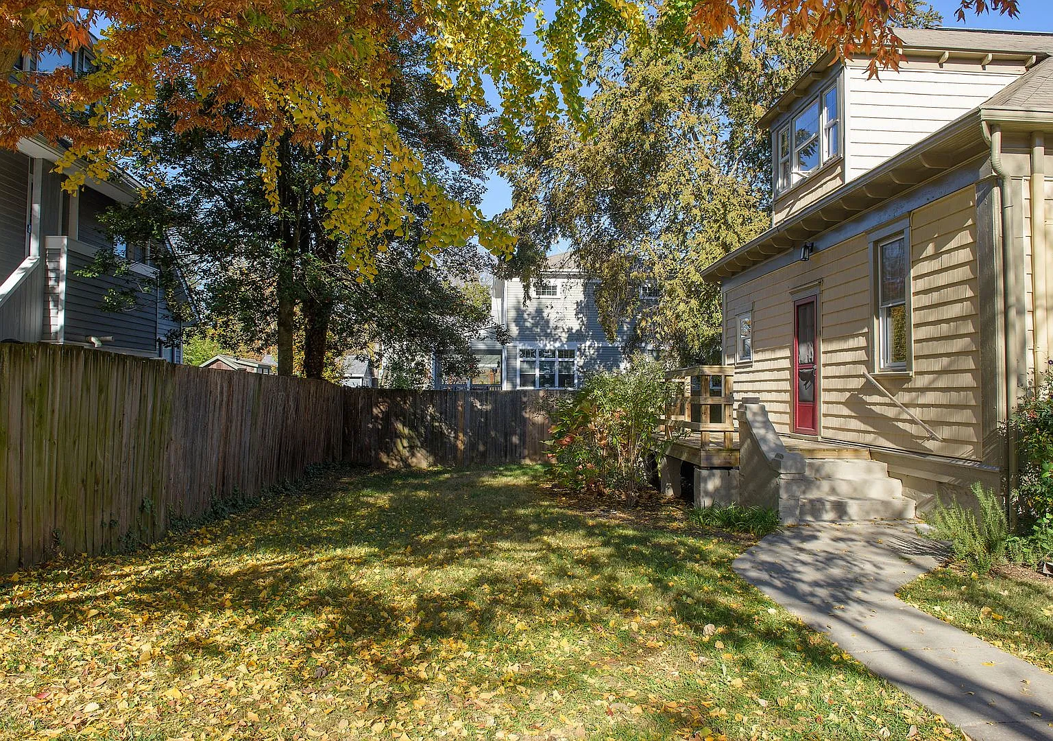 Coming Soon! Charming corner lot home for lease in Eastport! — Photo 3