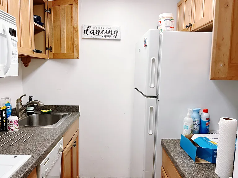 2141 I St NW #410 — Photo 10
