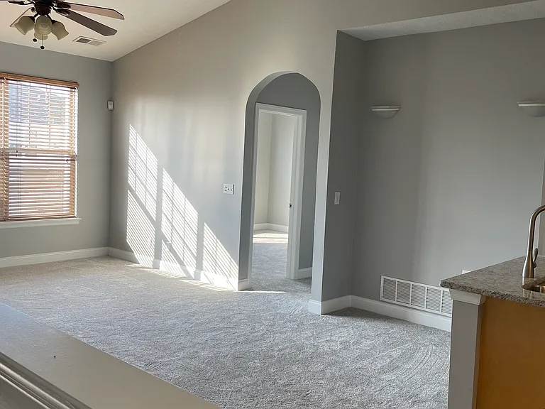 229 Adams Pointe Blvd #3 — Photo 8