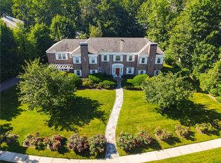 203 Elk Ave, New Rochelle, NY 10804