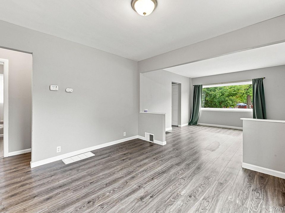 1350 Spencer St, photo 9
