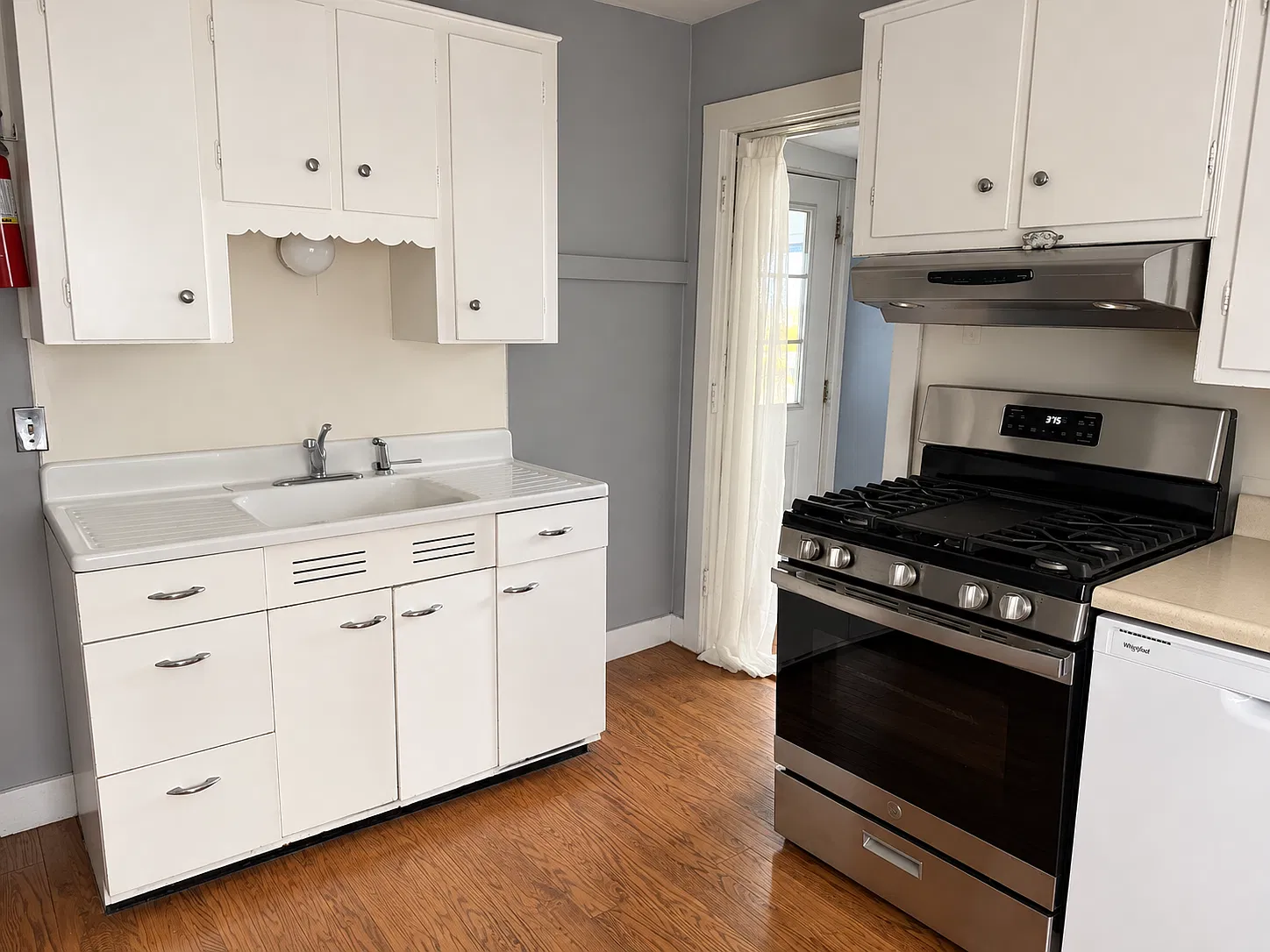316 Main St - 5 — Photo 2