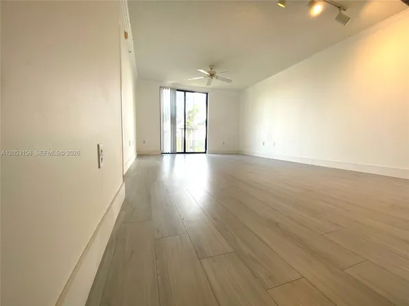 1919 Van Buren St, Hollywood, FL