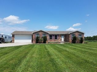 16404 Aberdeen Rd, Cross Plains, IN 47017