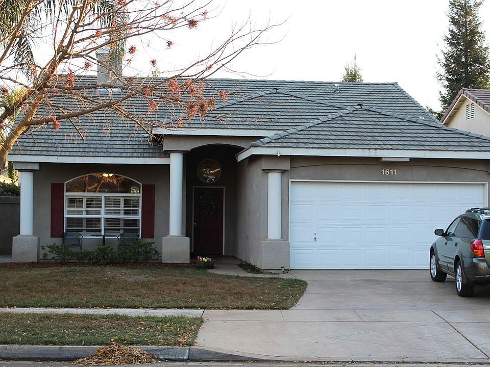 1st image of 1611 E Dorothea Ave