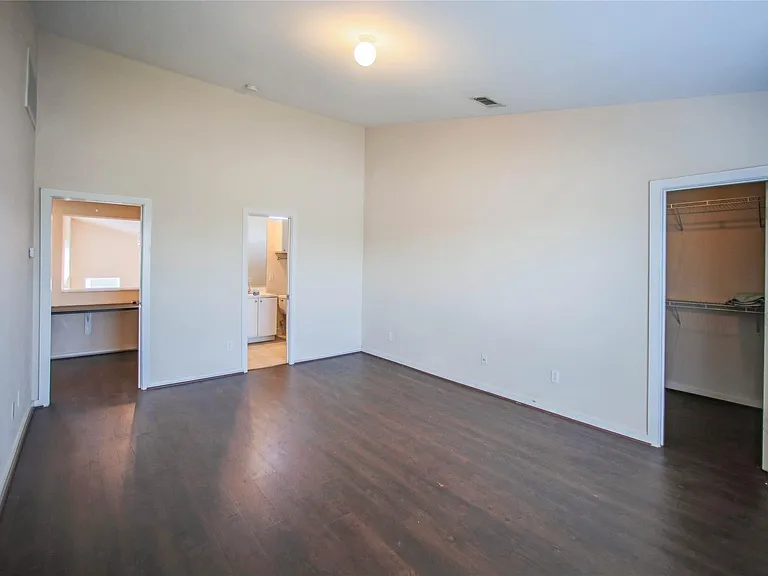 6913 Yellowstone Way Dr — Photo 20