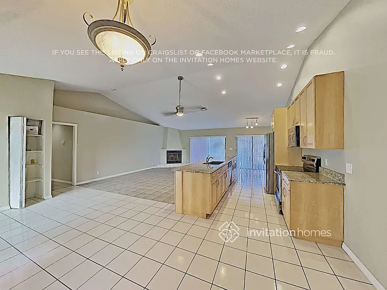 17745 Woodview Ter — Photo 9