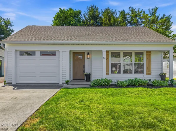 13 Saint Paul Place, Manchester, NJ 08759