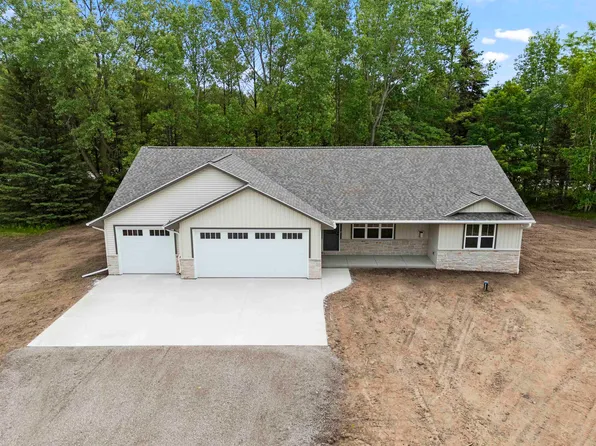 482 High Ridge Trl, Pulaski, WI 54162