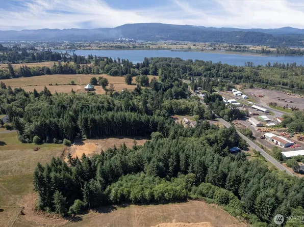 15 Forest Heights, Cathlamet, WA 98612