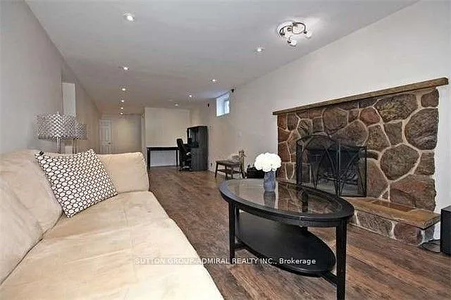 52 Tivoli Ct — Photo 16