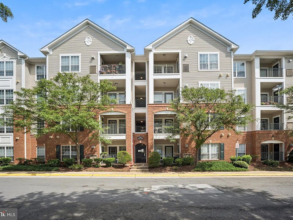 1st image of 4854 Eisenhower Ave Unit 456