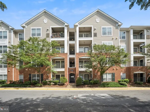 4854 Eisenhower Ave Unit 456, Alexandria, VA 22304