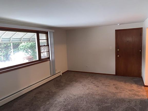 3rd image of 4517 Grove Ave APT 1