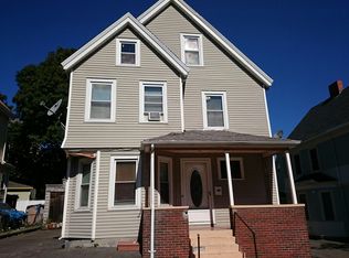 10 Oakley St, Dorchester, MA 02124