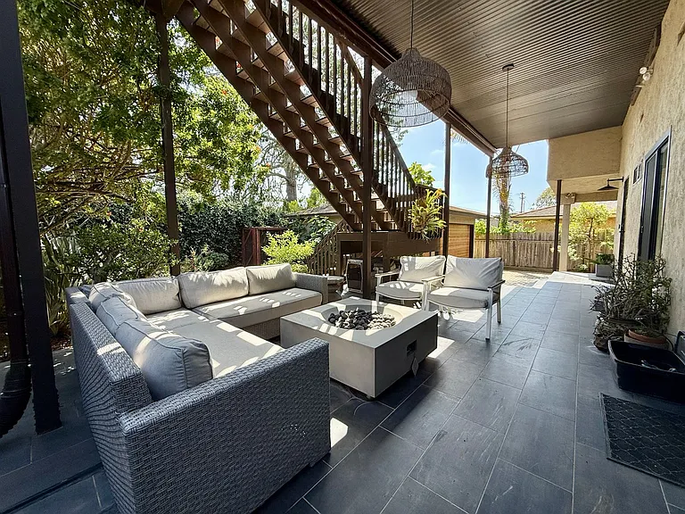 4221 Hill St — Photo 33
