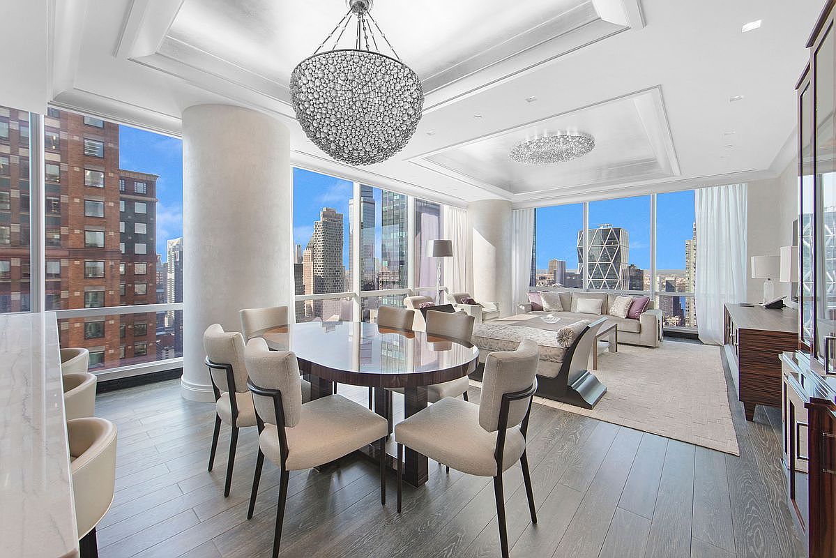 その他 balloon / apartment - Tabloid This Dizzyingly High New York Apartment Is Like an Art