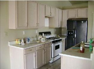 2222 Heroic Hills Ln, North Las Vegas, NV 89032