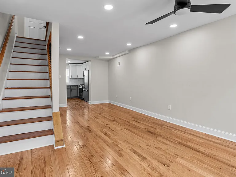 2625 Ellsworth St — Photo 5