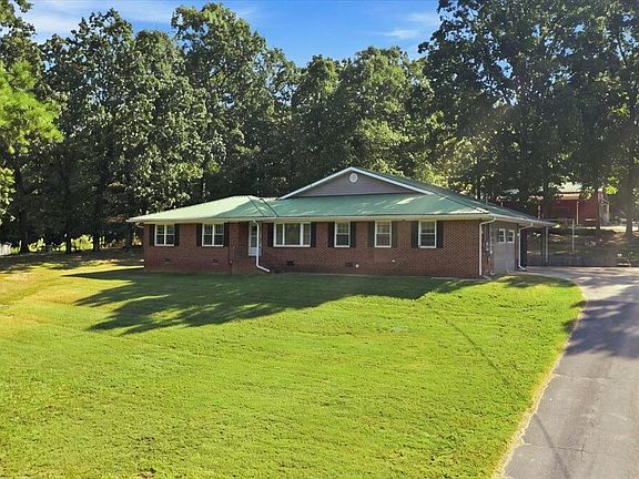 2nd image of 4679 Rockmart Rd SE
