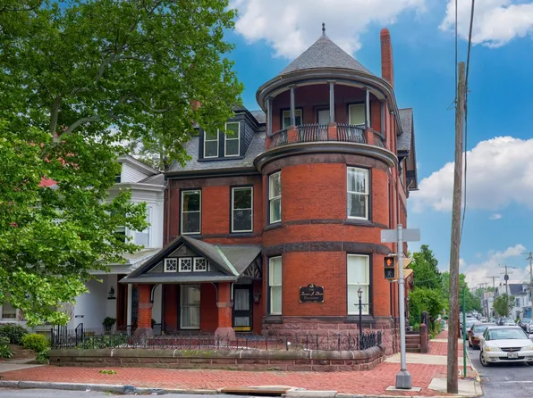 4 S 4th St, Lebanon, PA 17042