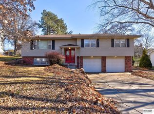 247 N 118th St, Omaha, NE 68154