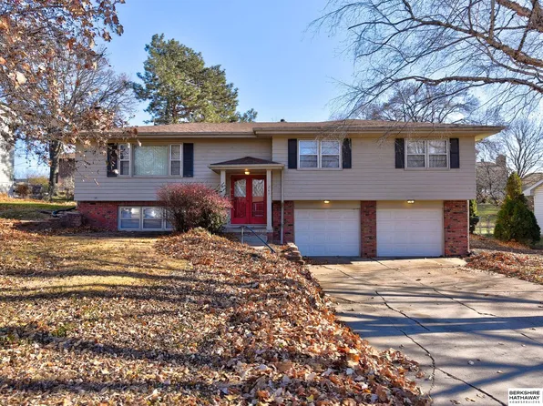 247 N 118th St, Omaha, NE 68154
