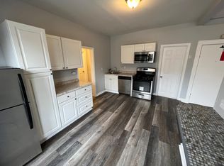 354 Clinton Pl #3, Newark, NJ 07112