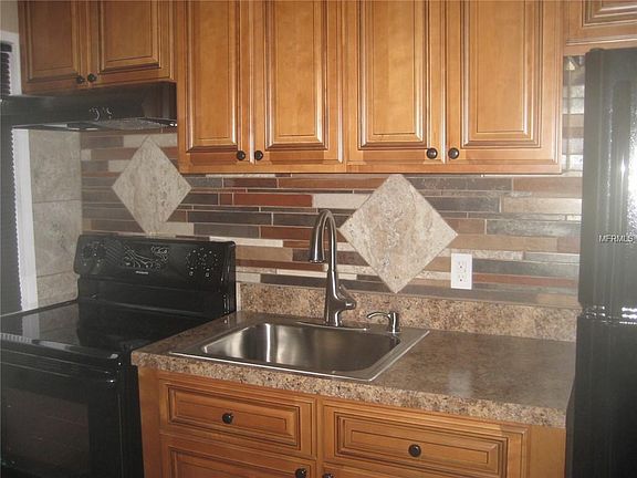 5th image of 1854 Highland Park Dr S #D