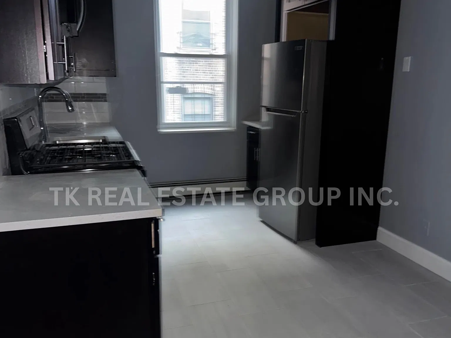 2 bed, $1,950 — Photo 2
