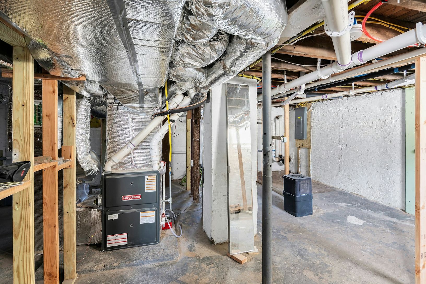  Basement with all new underground 200 amp electric, furnace, water heater and hvac system.