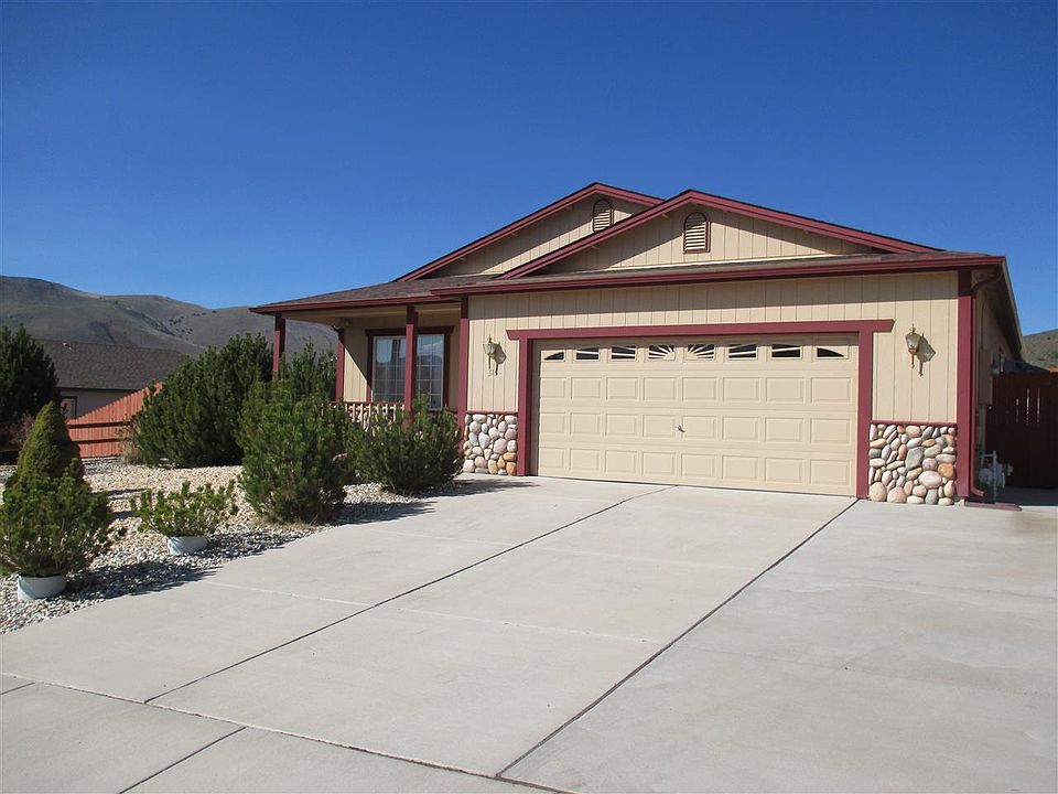 2nd image of 315 Aquamarine Ct