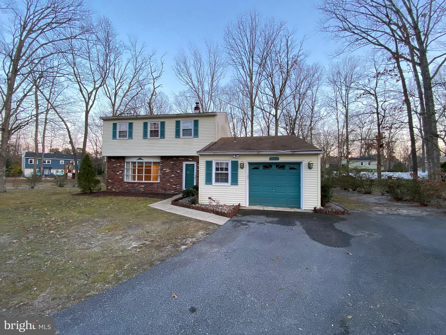 2241 S Wedgewood Ct photo 1