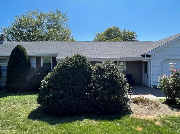 2349 Yost Rd, Bath, PA 18014