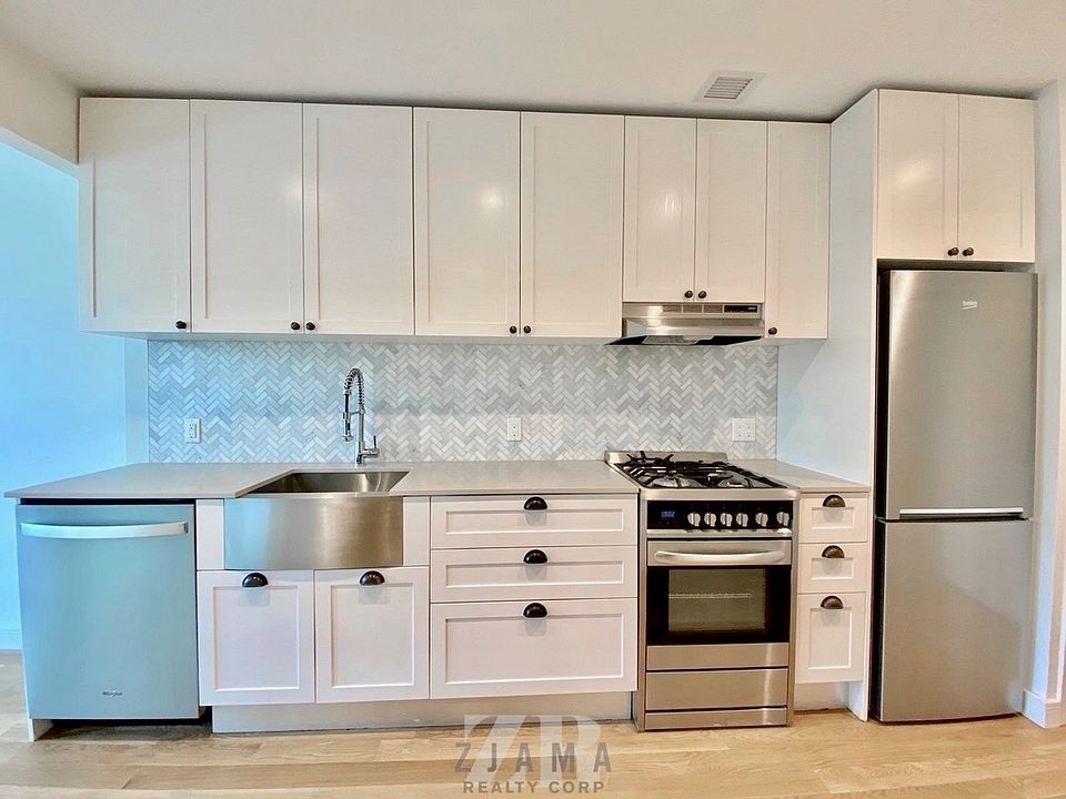 1st image of 409 Eastern Pkwy #408A