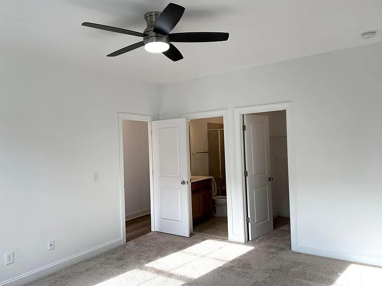 336 Clementine Dr — Photo 6