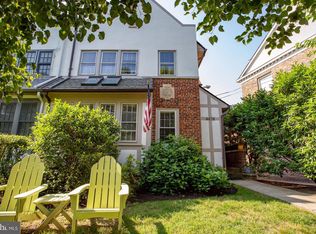 4478 Reservoir Rd NW, Washington, DC 20007