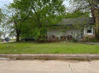 2108 NW Denver Ave, Lawton, OK 73505