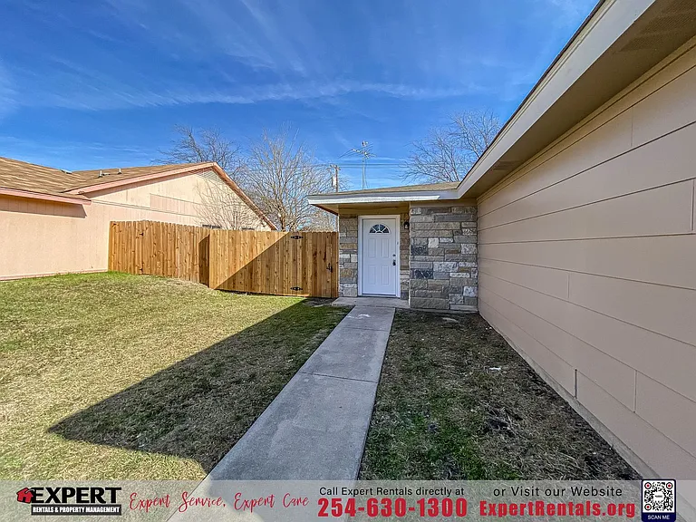 2208 Shoemaker Dr #A — Photo 4