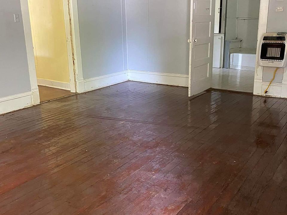 1st image of 301 E Brin St #A