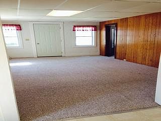 4th image of 21 Hickory St