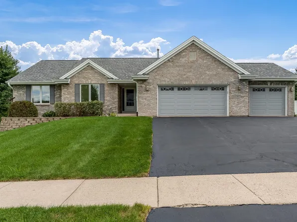 1155 University Pkwy, Rockton, IL 61072