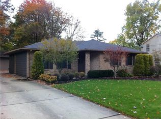 54 Hood Dr, Canfield, OH